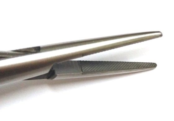 Porteur d'aiguille orthopédique populaire à action mécanique pour professionnels dentaires