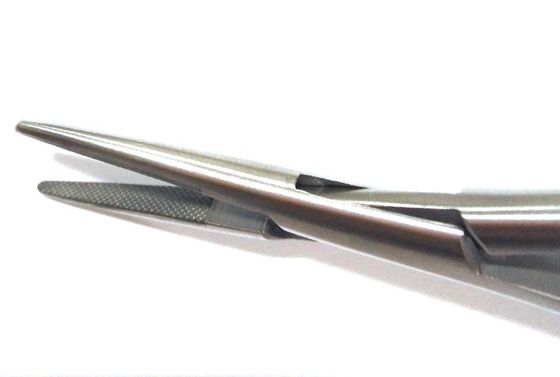 DTC Porteur d'aiguille dentaire à pointe dure Matériaux orthodontiques certifiés CE pour la précision