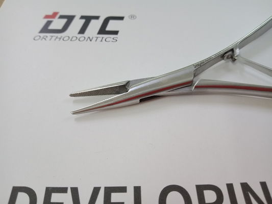 Plisses orthodontiques DTC avec pointe dure certifiée CE et construction en acier durable