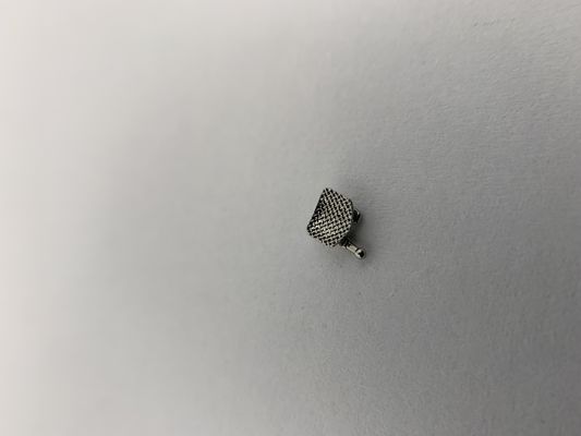 Les supports orthopédiques en acier inoxydable Roth sont parfaits pour l'orthodontie.