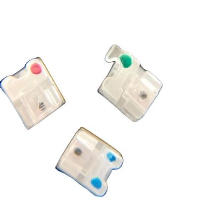 Révolutionner le traitement orthodontique avec des appareils de céramique autoligants certifiés CE