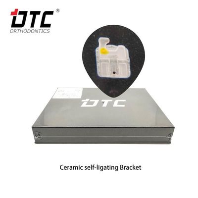 DTC Dental Clear Self Ligating Brackets pour la classification des instruments MBT/Roth de classe II