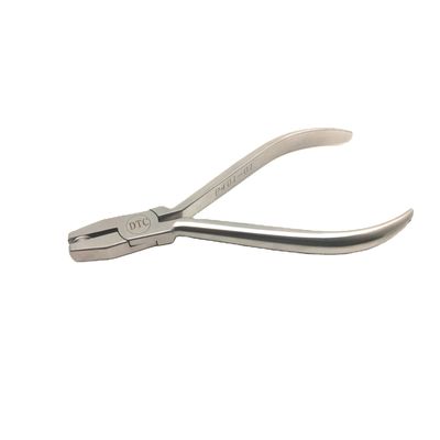 Traitement orthodontique par aligneur clair de classe I Instrument de perçage de trous en acier inoxydable